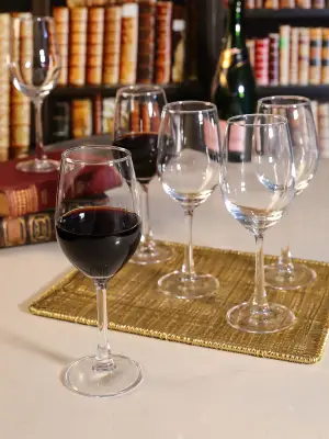 Čaša za vino 285 ml 1/6 ELE