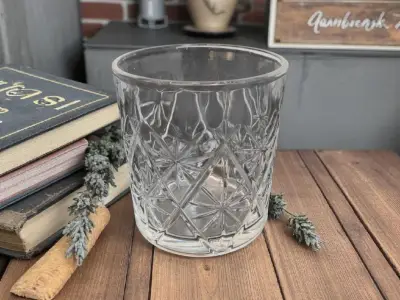 Set posuda+2čaše Scottish 1/3