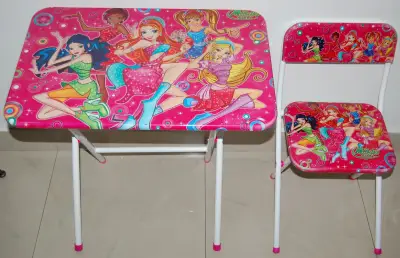 Sto i stolica dečiji motiv