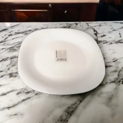 Tanjir desertni 21.5cm-četvrtasti (6