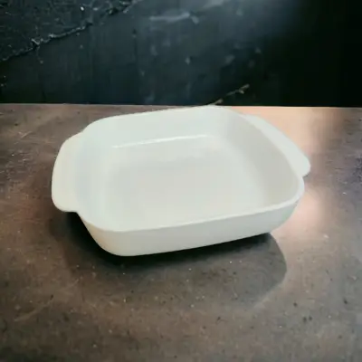 Činija sa ručkom 25cm četv.(2)