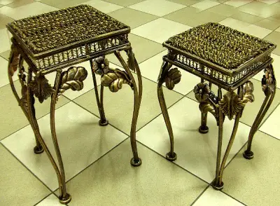 Stalak četvrtasti F 1/2