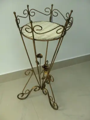 Postolje za saksiju AG