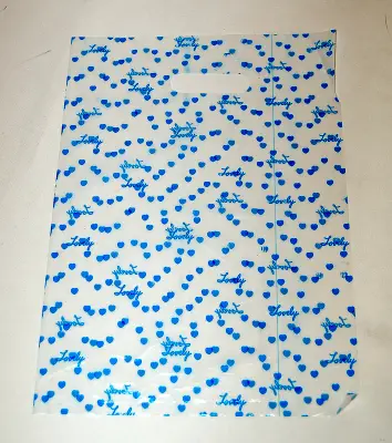 Ukrasna kesa PVC 25x35cm 1/100