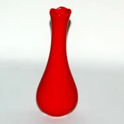 Vaza crvena 18cm