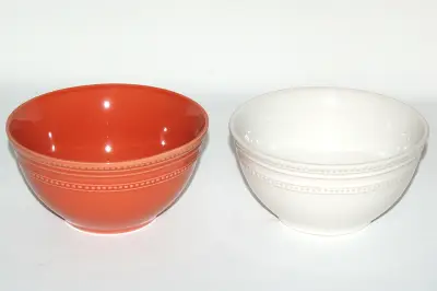Činija okrugla 15x8cm