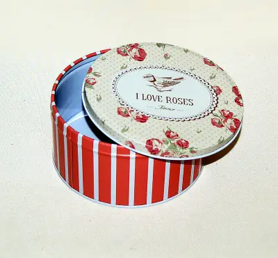 Metalna kutija 13.5x7 IL roses