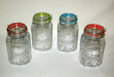 Tegla sa mehanizom 1400ml