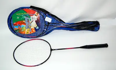 Reketi za badminton 60cm