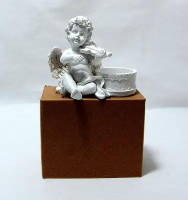 Svećnjak figura