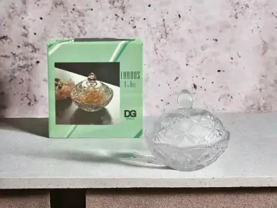 Bombonjera LAROUS 260cc